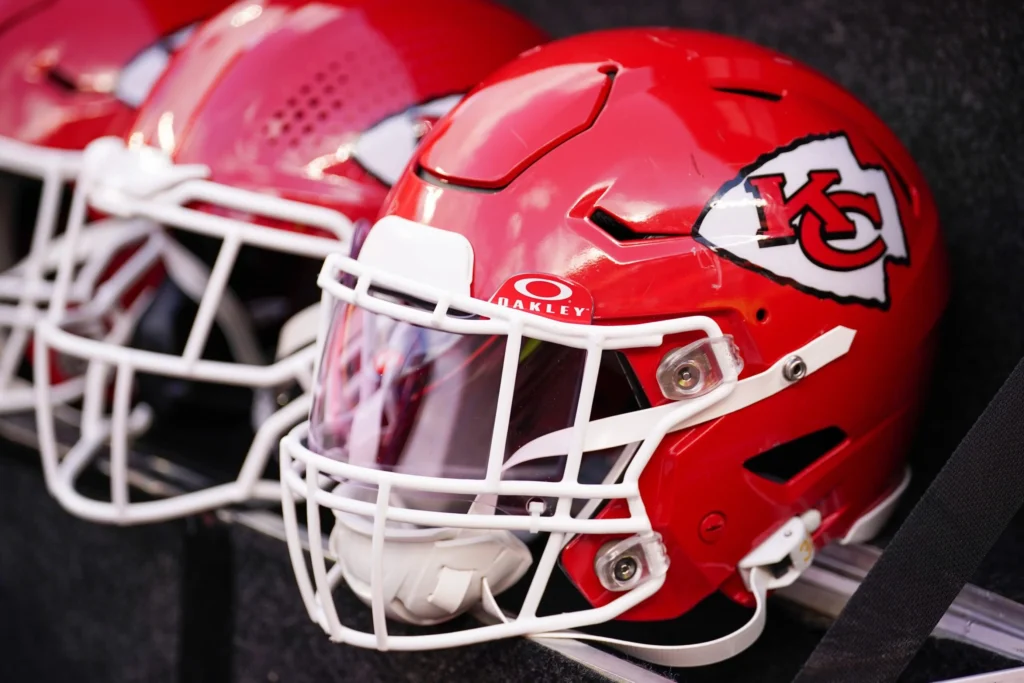 Full-List-of-Kansas-City-Chiefs-2024-Draft-Picks-How-Many-Picks-Do-the-Chiefs-Have-scaled