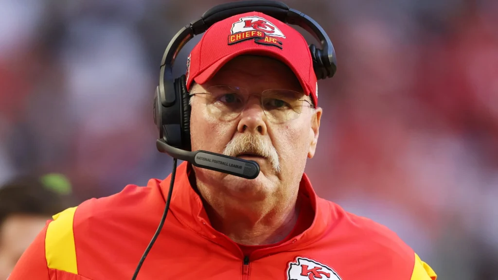 andy-reid-admits-he-almost-cheered-a-dallas-goedert-catch-v0-l70GXwFA-grumU-Z6oNjdjHWBv6r8Fzvh1wPPFb8kGU