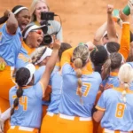 46e24ef5-214a-4342-a810-ea63bc9b4bc2-KNS-ut_softball_south_carolina_BP_18